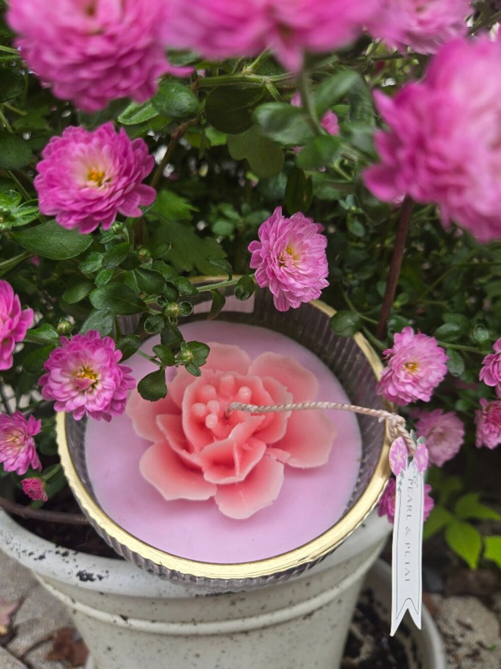 Rose candle - Picture 5 of 16